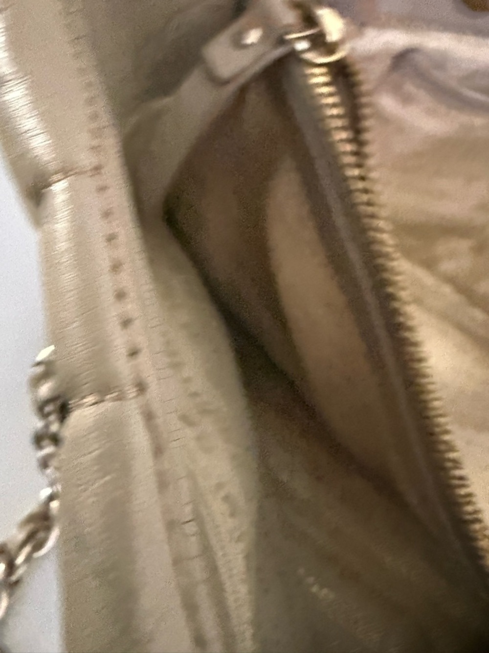 Kate Spade quilted purse - Picture 5 of 8